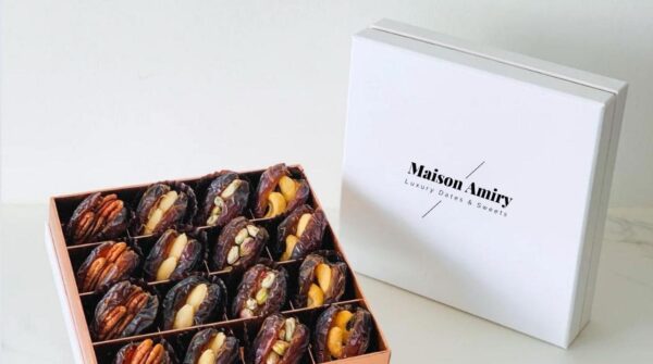 Coffret de 16 Dattes Medjool aux Noix – Image 2